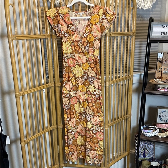 Billabong Floral V-Neck Maxi Dress - Picture 1 of 8